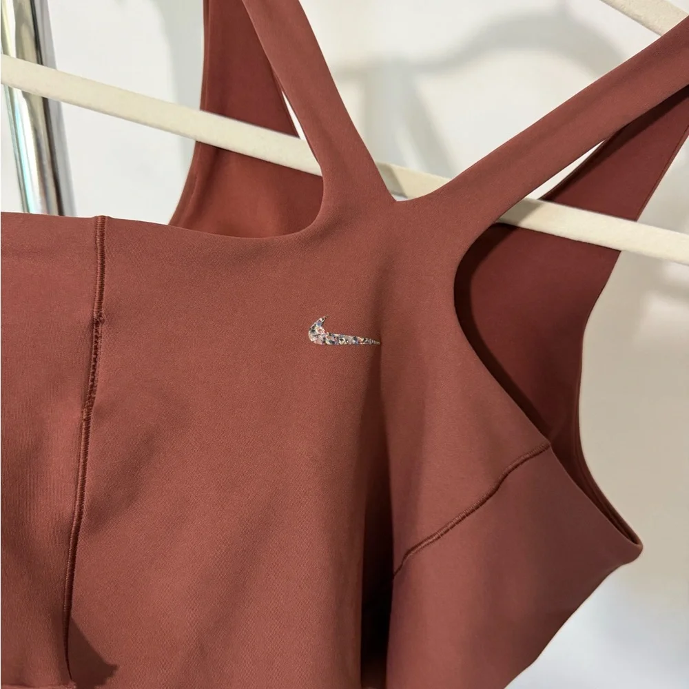 Nike Yoga Dri-Fit Crop Top Brownish red Sports Bra Tank Size S - Picture 3 of 10